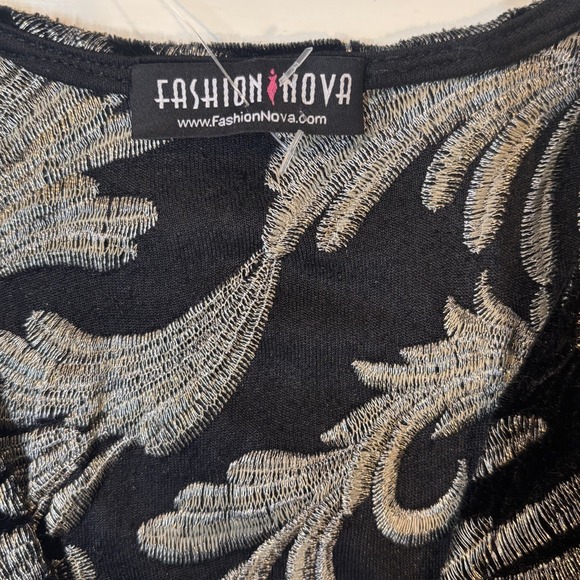 Fashion Nova Black Gold Embroidered Bodycon Midi Dress Plunge Neck Size L - Picture 7 of 10